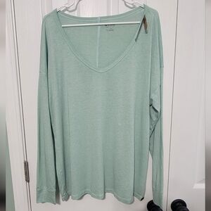 Victoria's Secret PINK Medium Light Green V-Neck Long Sleeve Oversized Soft‎ New